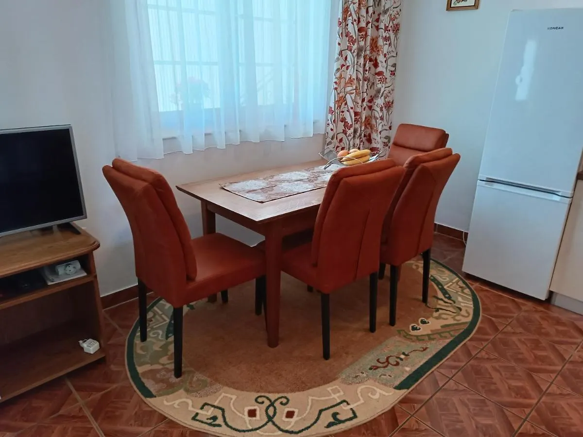 Apartments Ivicek Porec Croatia